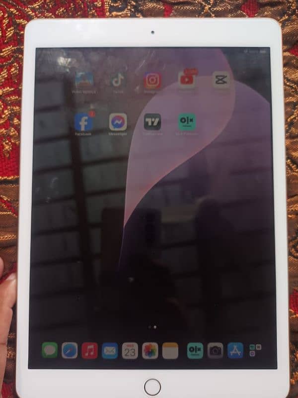 I pad 8 generation 6