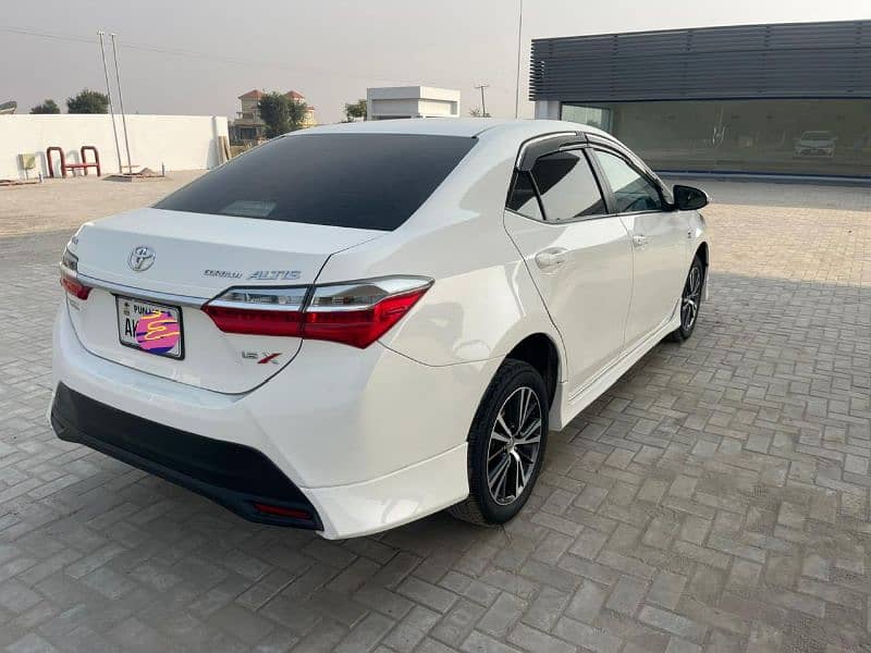 Brand New  2022 Model 1.6 Altis for Sale 6