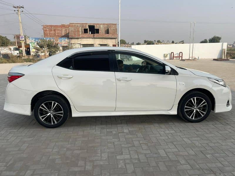 Brand New  2022 Model 1.6 Altis for Sale 19