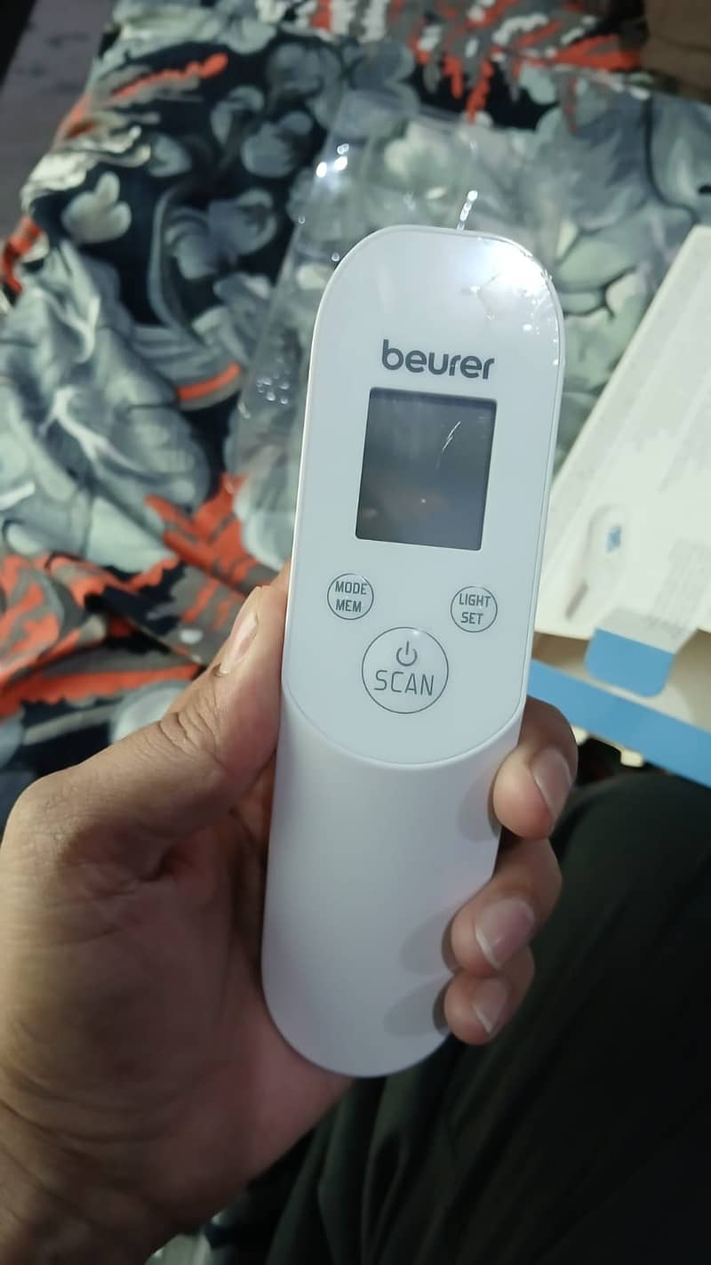 FT 85 Beurer(Original German) Non-contact thermometer for sale 3