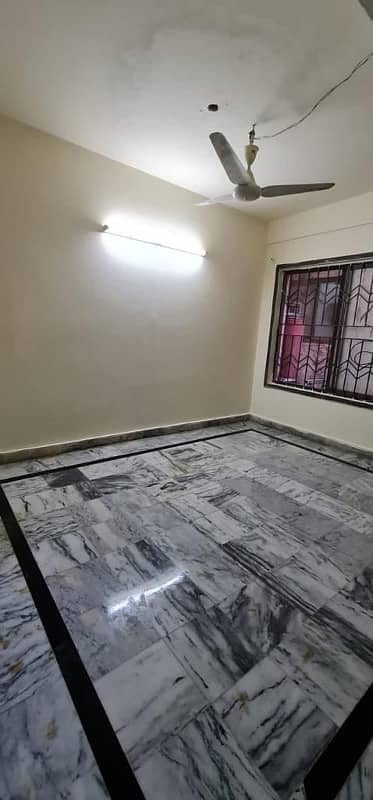 3 BED ROOM 2302 SQUARE FEET BEAUTIFUL VIEW APARTMENT AVAILABLE FOR RENT IN KHUDADAAD HEIGHTS E11 ISLAMABAD. 3