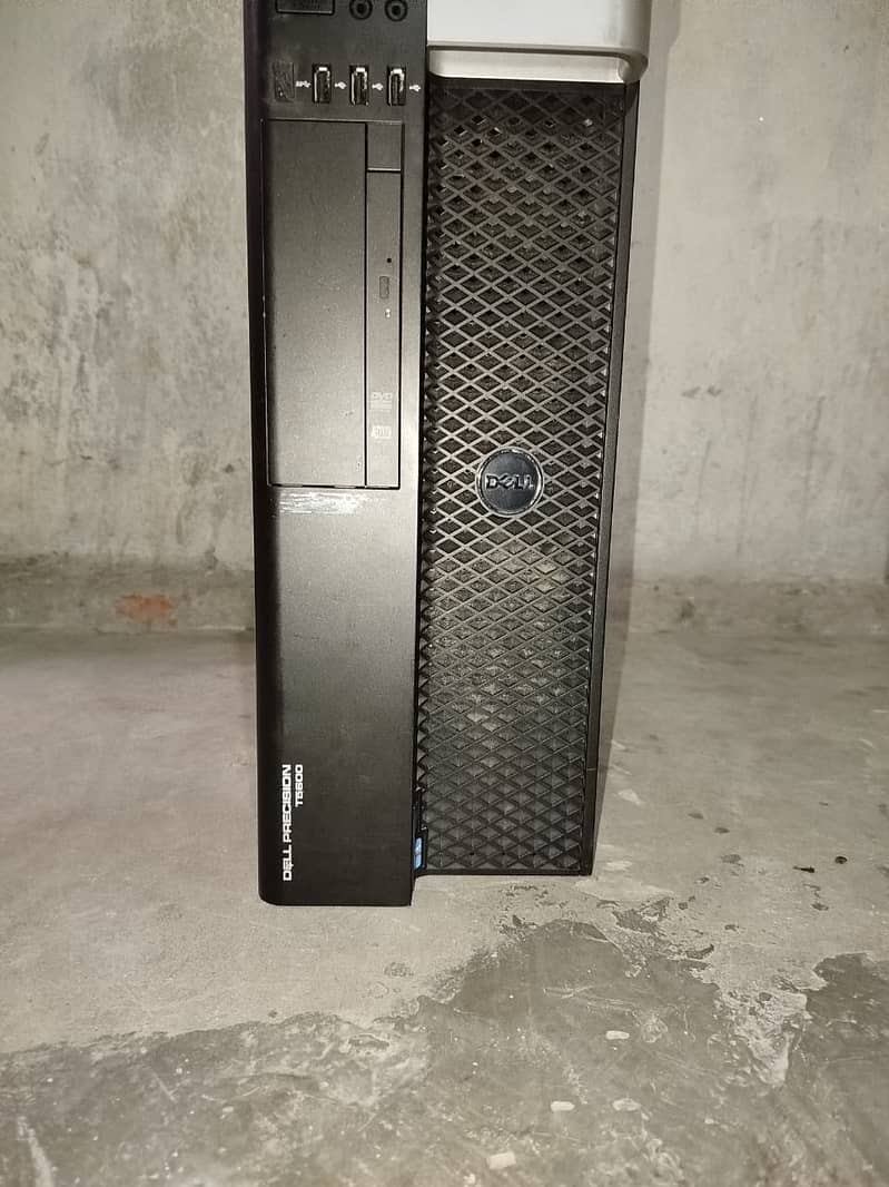 Dell T5600 / E5 2690 (16 Core & 32 Threads) / 32GB Ram / 500GB HDD 2