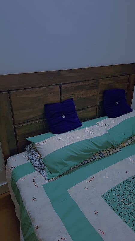 bedroom set for sale 0