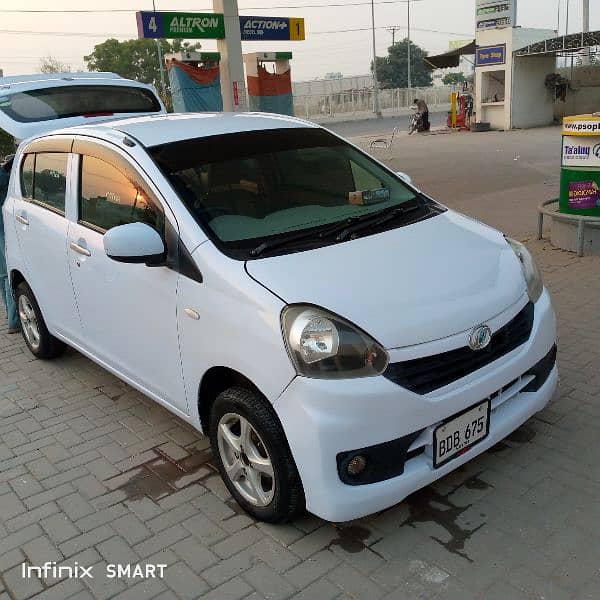 Daihatsu Mira 2014 in mint condition. 2