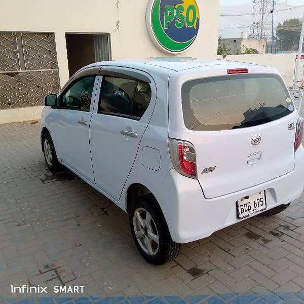 Daihatsu Mira 2014 in mint condition. 8