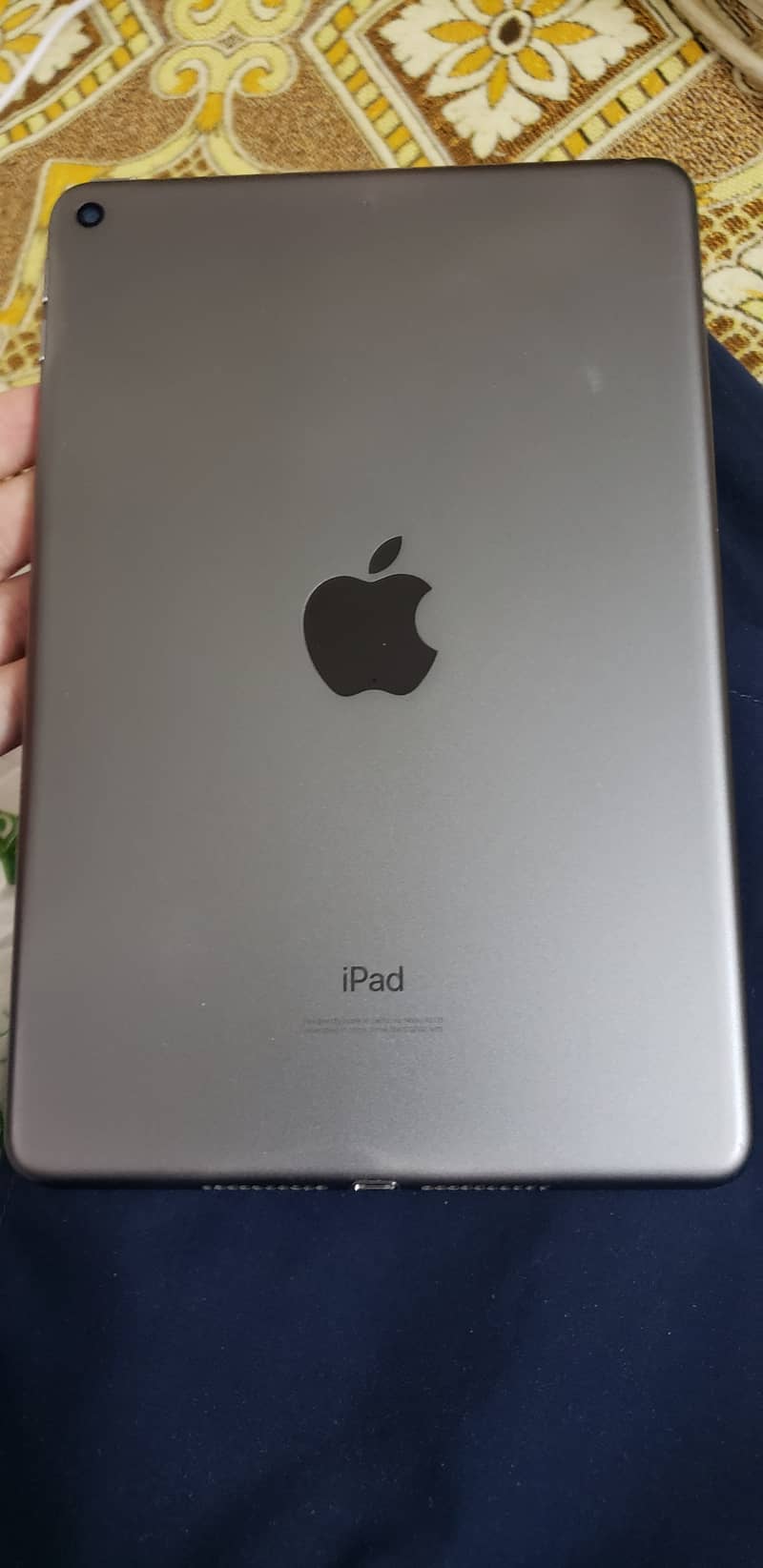 Ipad mini 5 pubg gaming beast 10/10 condition 1