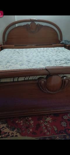 used ok's wood king size bed