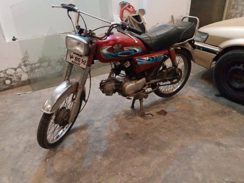 Honda CD 70 makin of Zxmco 1