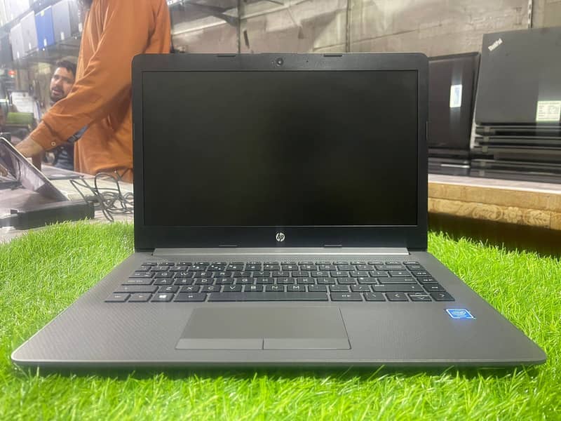 HP 240 G7 Notebook  (0322-8832611) 3