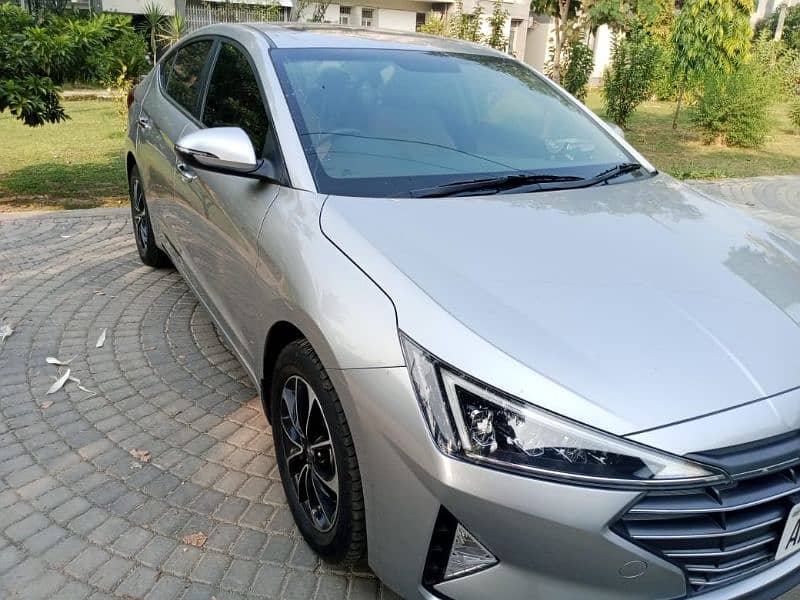 Hyundai Elantra GLS 2024 0