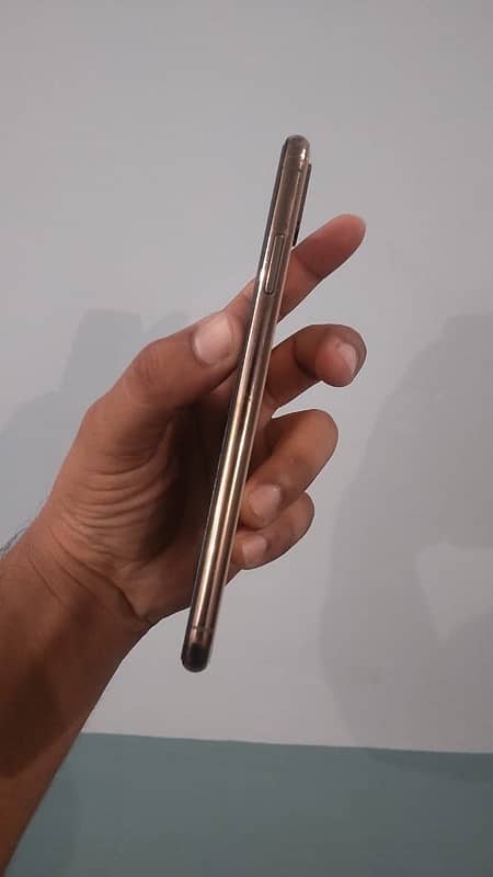 iphone Xs max 4/64 PTA proved 1