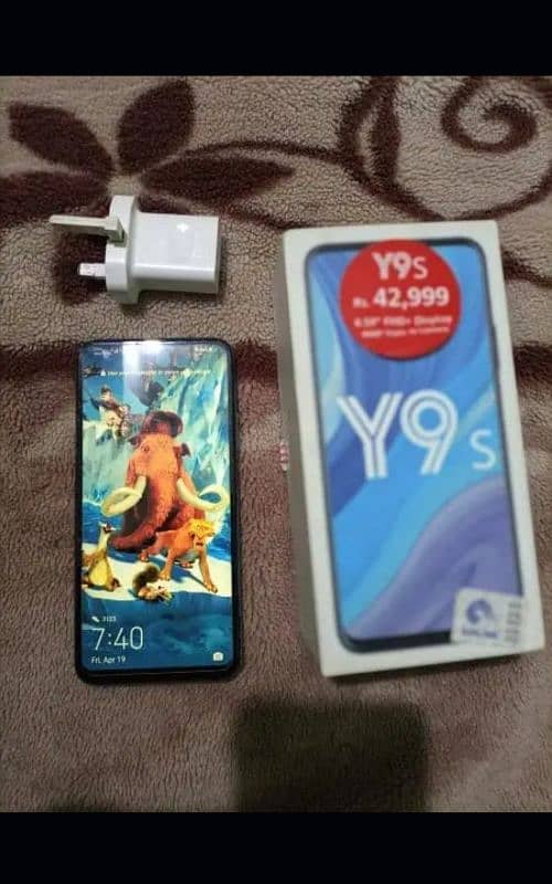 Huawei Y9s 6/ 128 Complete box 0