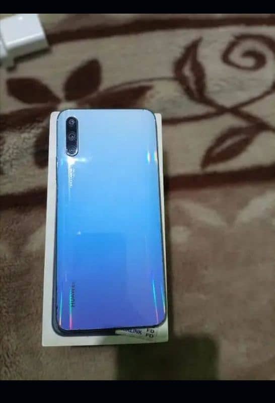 Huawei Y9s 6/ 128 Complete box 2