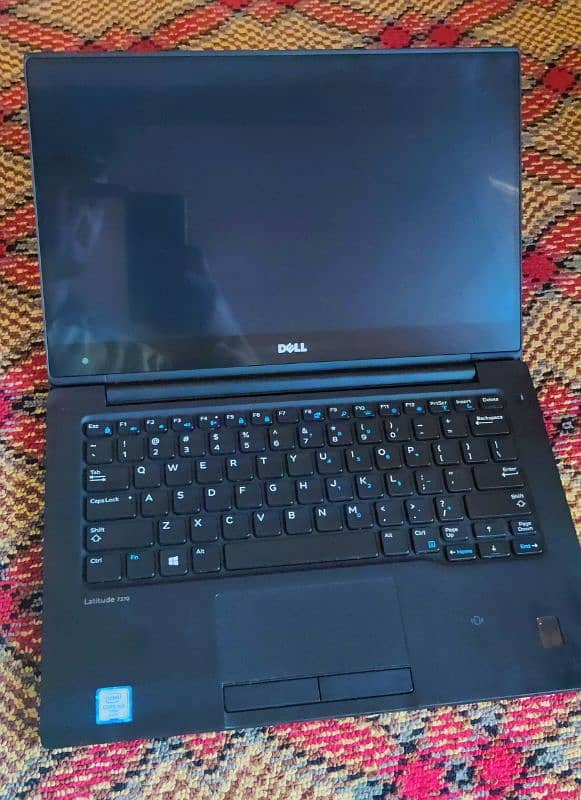 Dell laptop 0