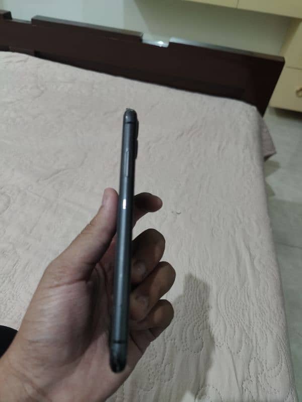 Iphone 11 non pta JV water pack fixed price 4