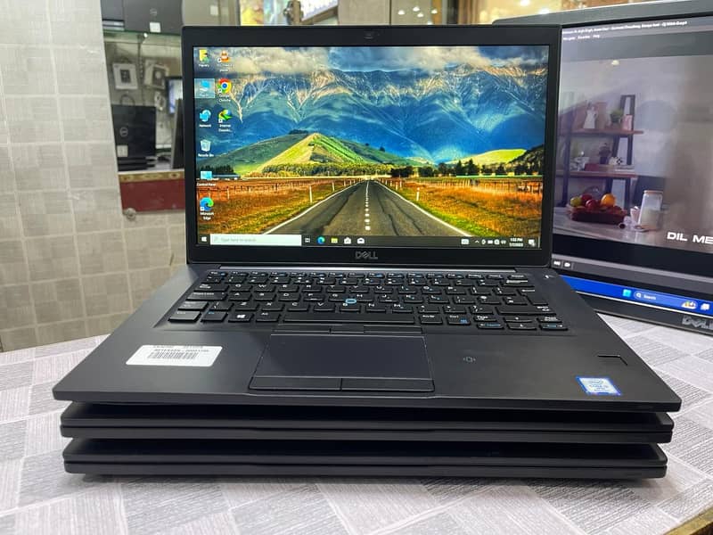 Dell Latitude 7490 (0322-8832611) 0