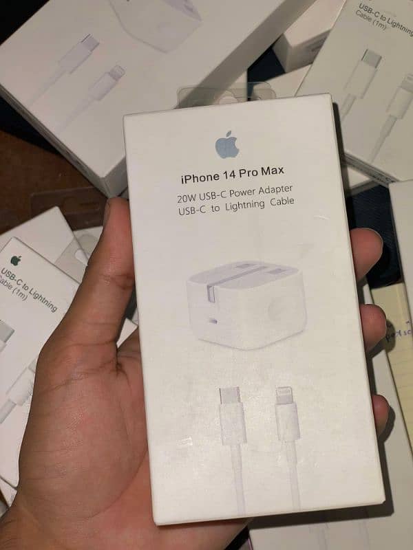 Best quality iPhone adapter 20w  with cable 6