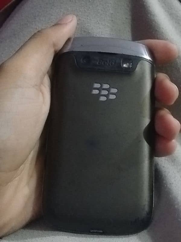 Blackberry 9790 Bold (Non Pta) 3