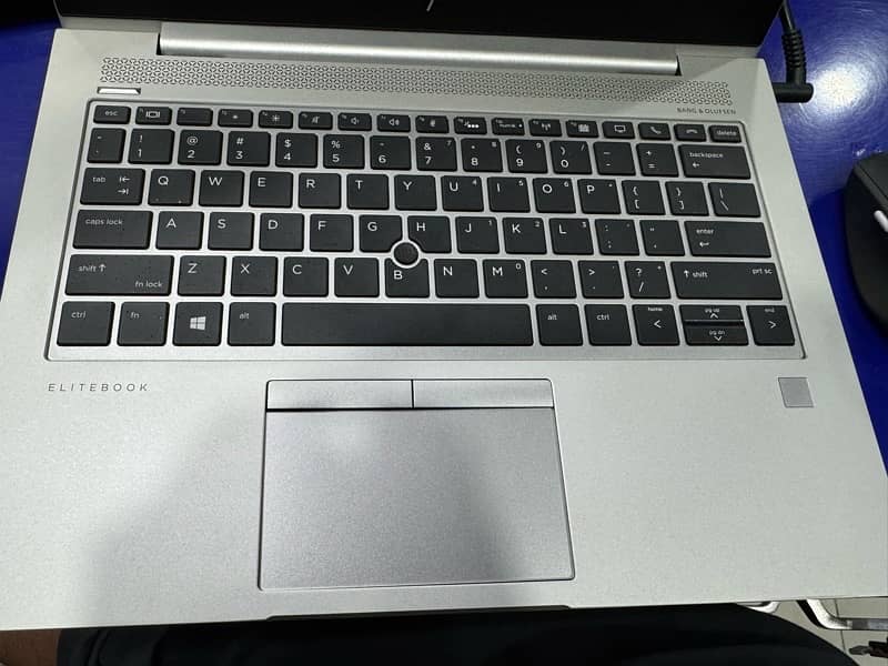 HP EliteBook 830 G6 1