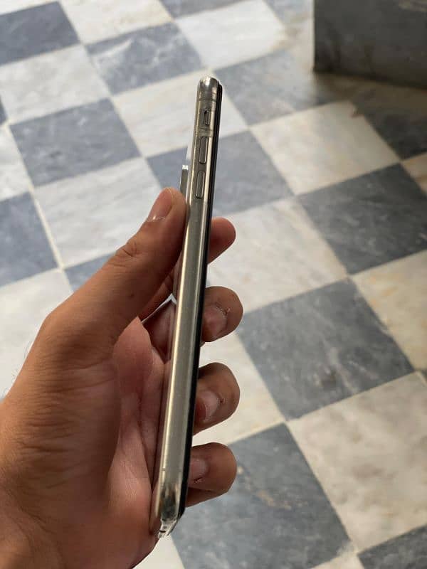 Iphone xs Max for sale pta approved, price negotiable 1