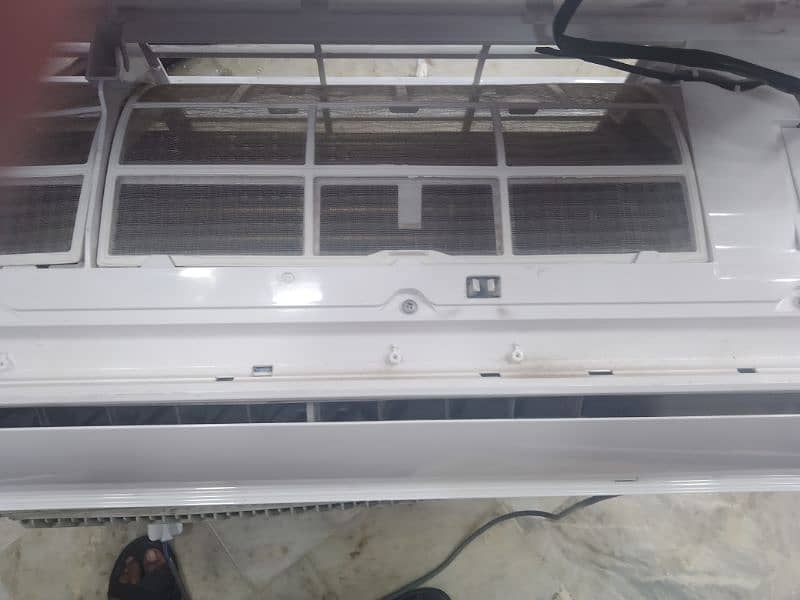 Homage AC 1.5 Ton Inverter 4