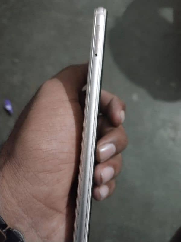 Huawei p20lite urgent sale 2