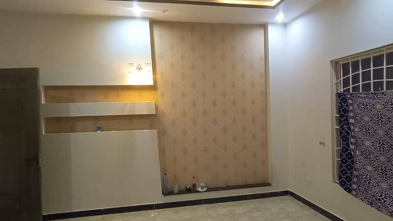 1 Kanal Double Unit House Available For Rent 7