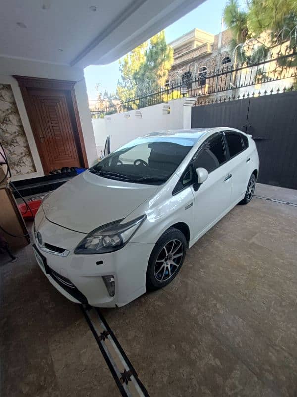 Toyota Prius 2012 9