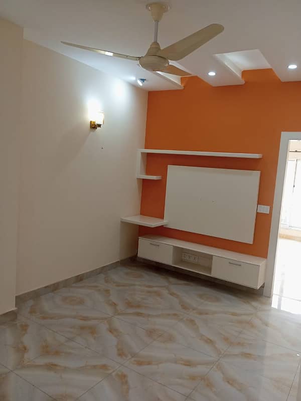 Brand New 2 Bed Apartment Available For Rent Bahria Town Rawalpindi Phase - 8 5