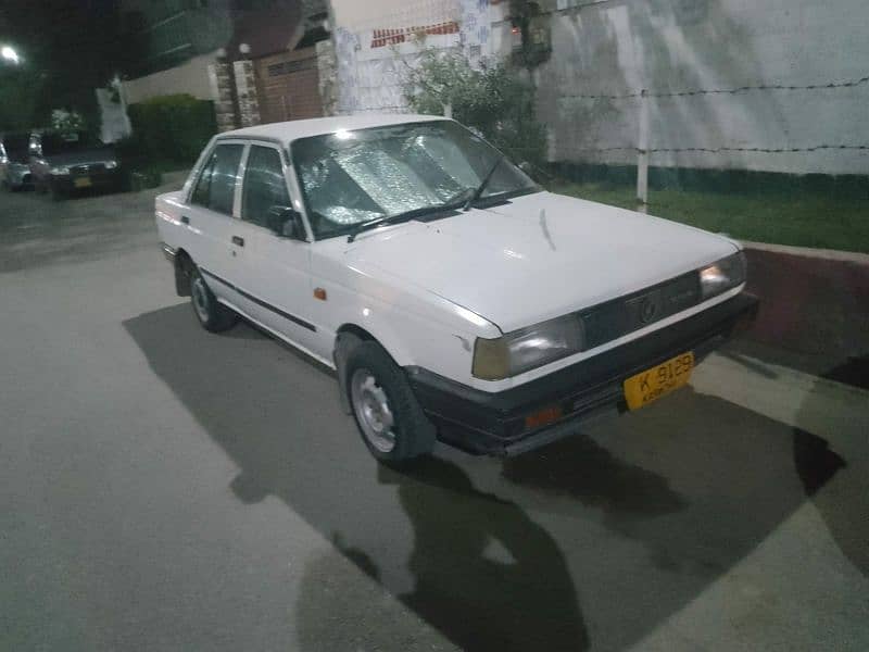 Nissan Sunny 1989 1