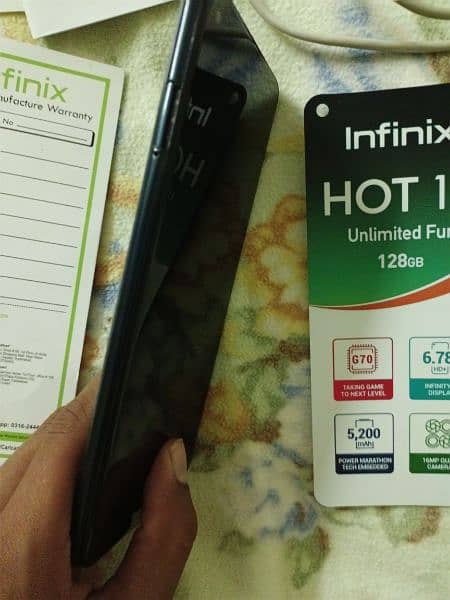 Infinix hot 10 6/128 9