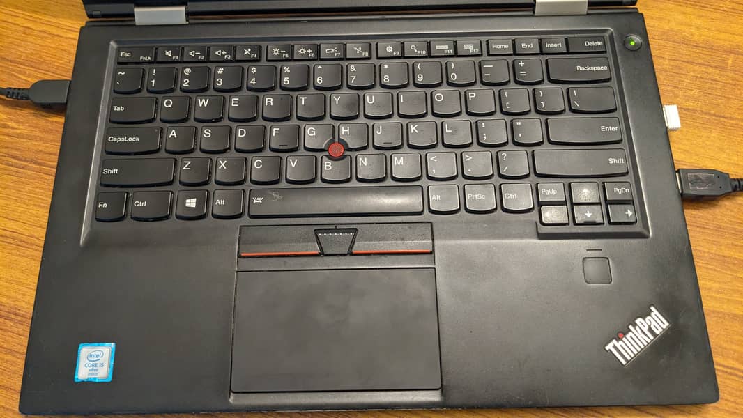 Lenovo X1 carbon i5 6th gen 3