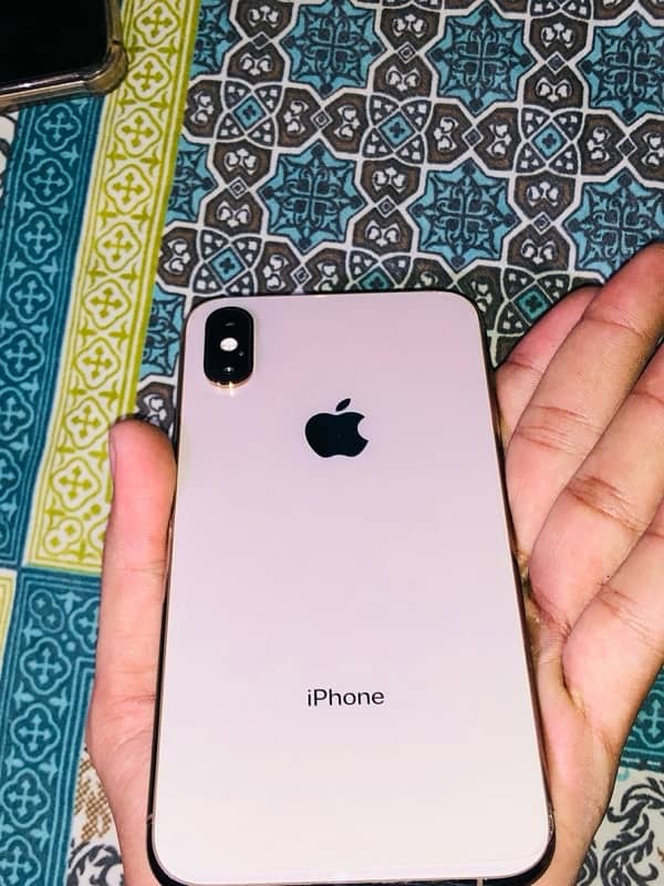 iPhone XS 0