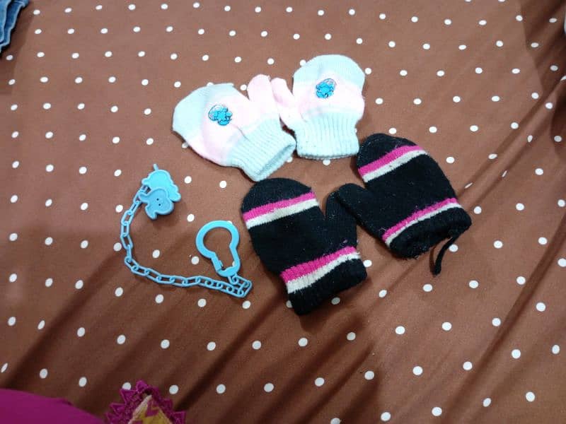 kids winter clothes and accessories 3