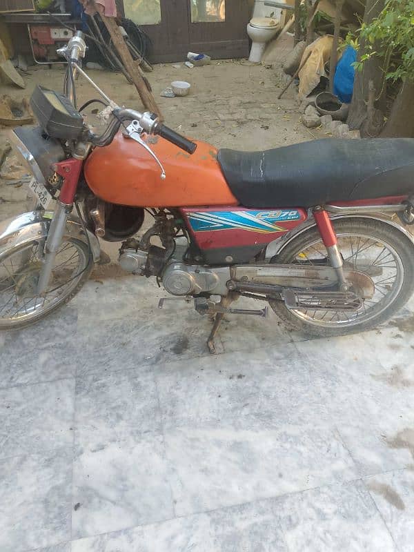 hounda 70bike for sale no 03115519643 4