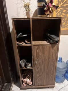 wooden shoe stand