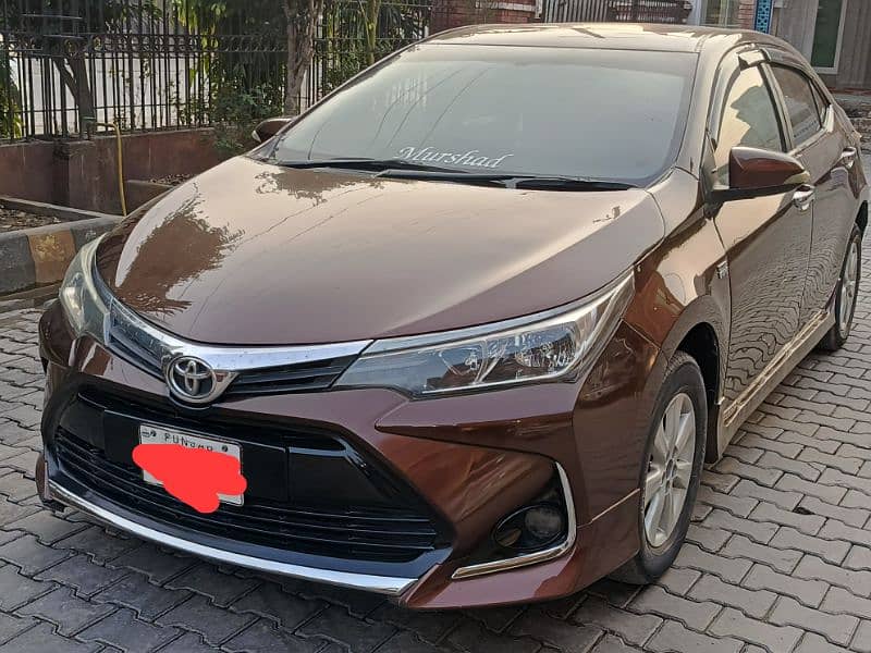 Toyota Altis Grande 2015 Automatic Face Uplift 0