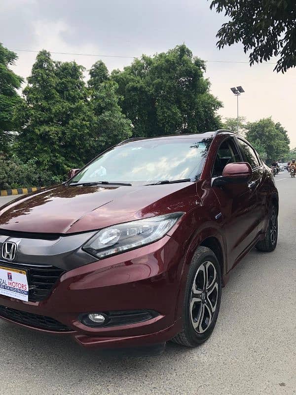 Honda Vezel 2015 3