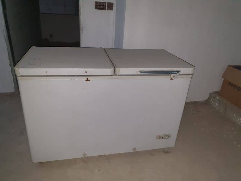 Selling Deep Freezer 5