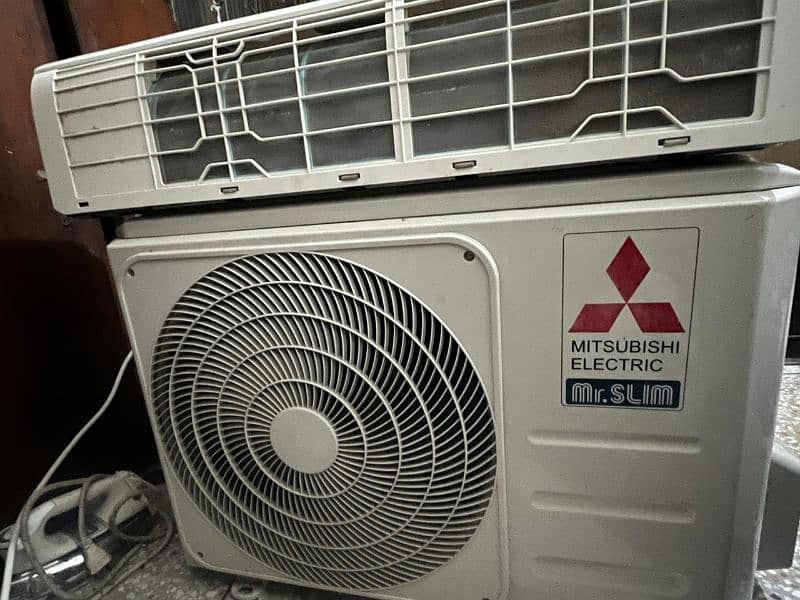 Mitsubishi 1.5 Ton DC Inverter AC 1