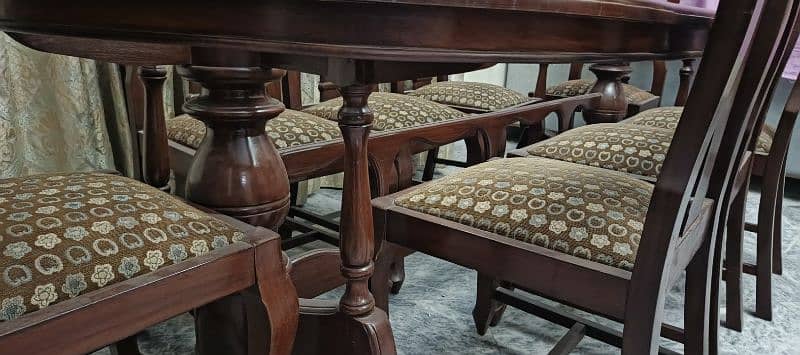 8 chairs wooden dining table 1