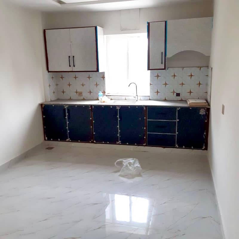 1 Bed Low Budget Flat Available For Rent in Bahria Town Lahore 1