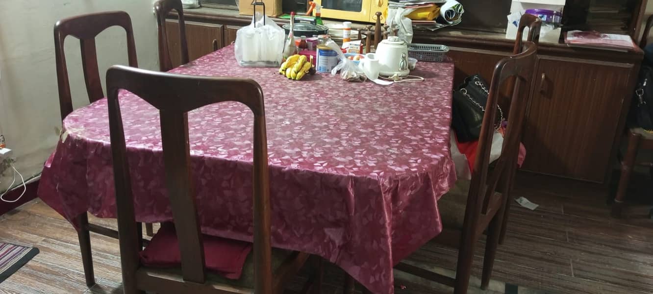 Dinning table with 6 chairs 2