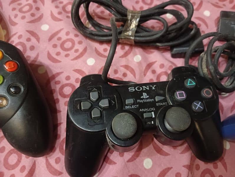 Playstation 2 Controllers 0