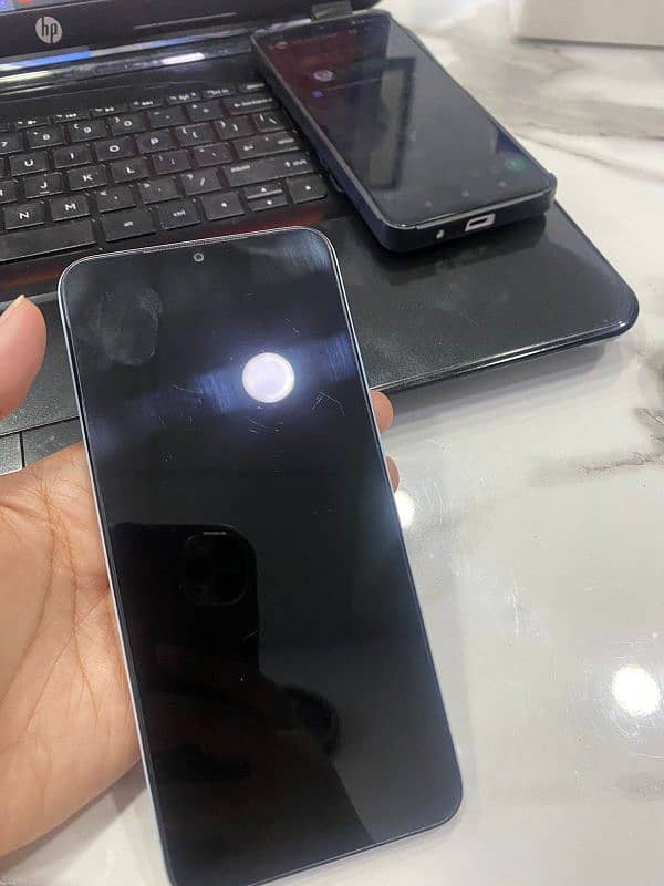 I'm selling sell phone, Redmi A1+ 0