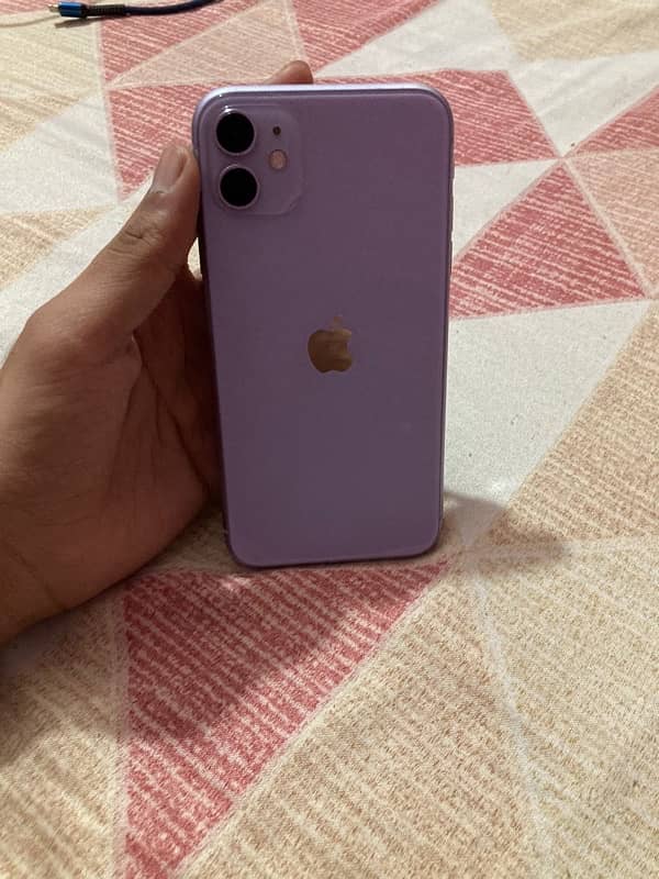 iphone 11 64gb Jv purple 2