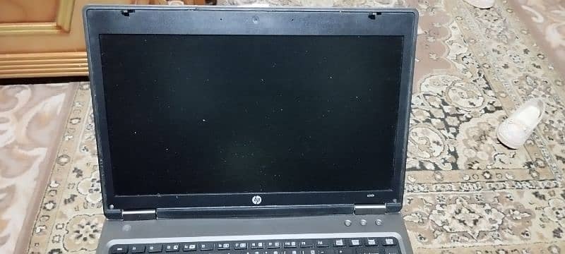 HP laptop 4gb/250gb 4 hour battery 1