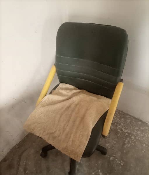 chair 3