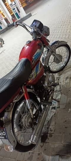 Honda CD 70 Modal 2006 All Documents bhi complete hai.