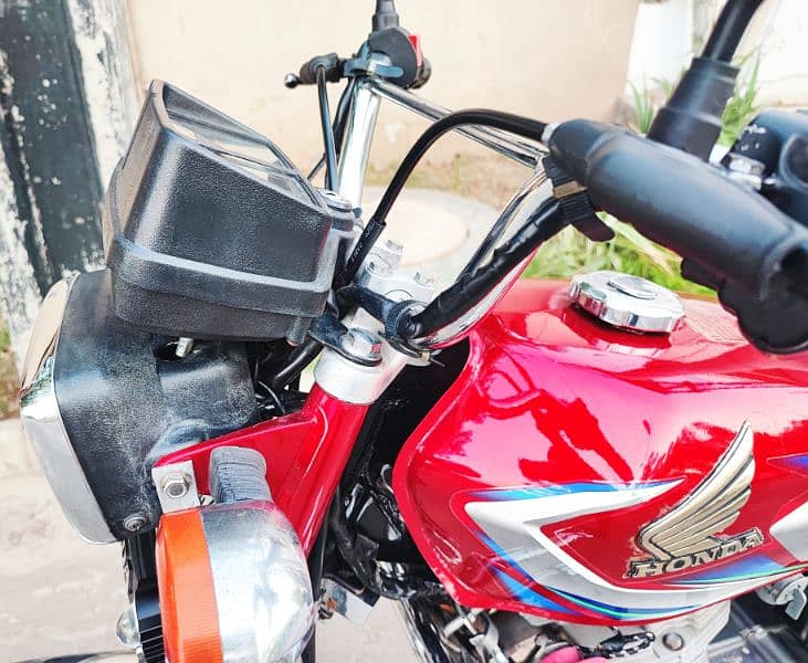 Awesome condition Honda CG125 for sale & exchange possible 11